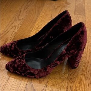 M. Gemi crushed Velvet block Heels
